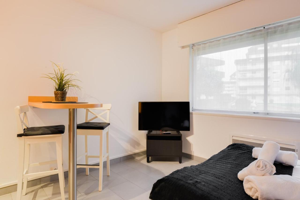 Saint Peres-Sleep In Normandie Apartment Caen Bagian luar foto